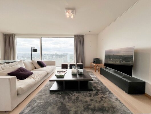 EXCEPTIONAL FURNISHED PENTHOUSE  4 BED, 4 BATH, TERRACE + P