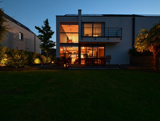 BEAUTIFUL THREE-FACADE HOUSE - TIMBER FRAME - LARGE GARDEN - GARAGE